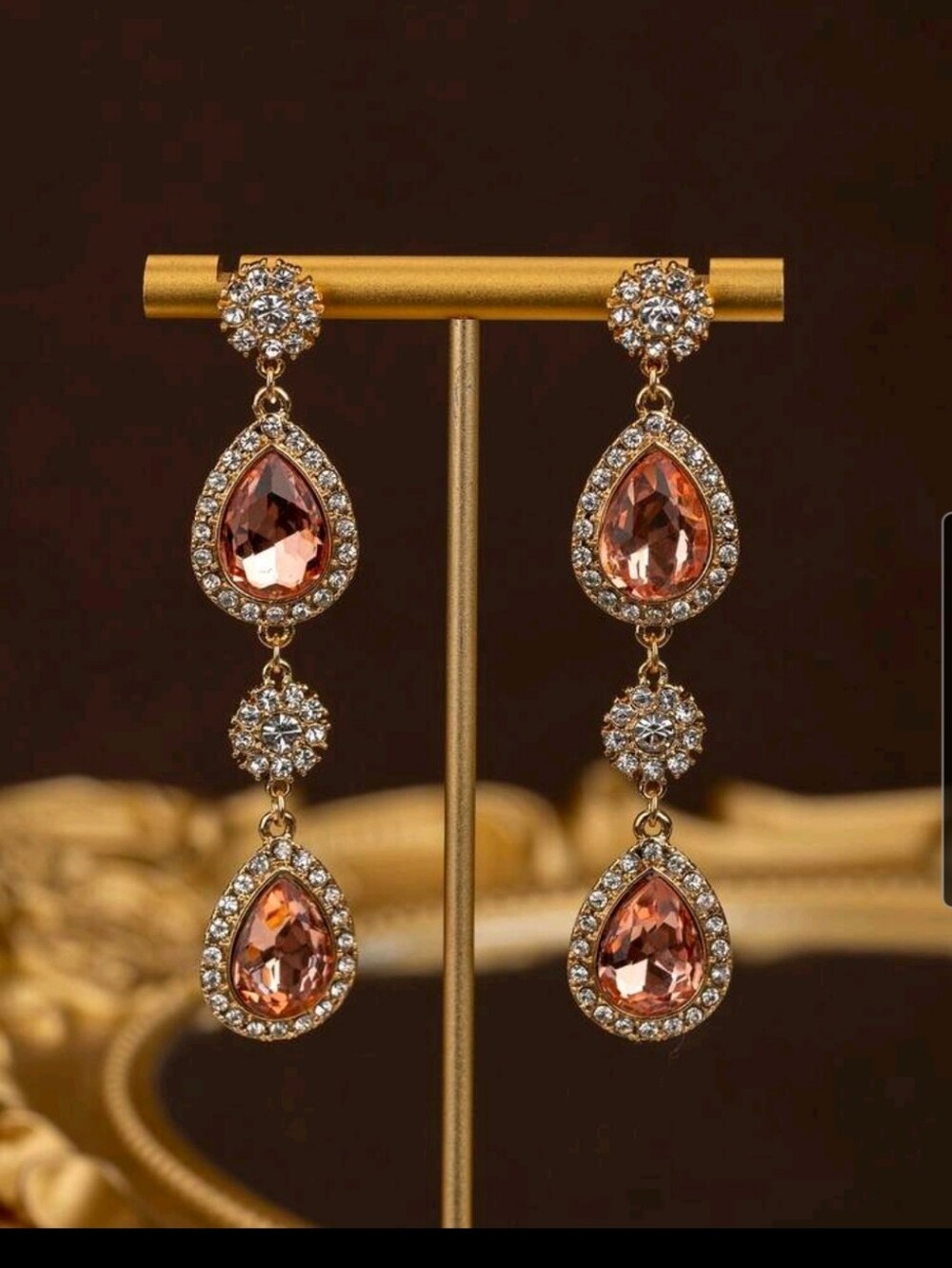 BRAND NEW ** Gold-Tone Champagne Teardrop Dangle Earrings